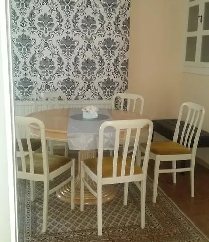 Horvath Apartmanhaz *